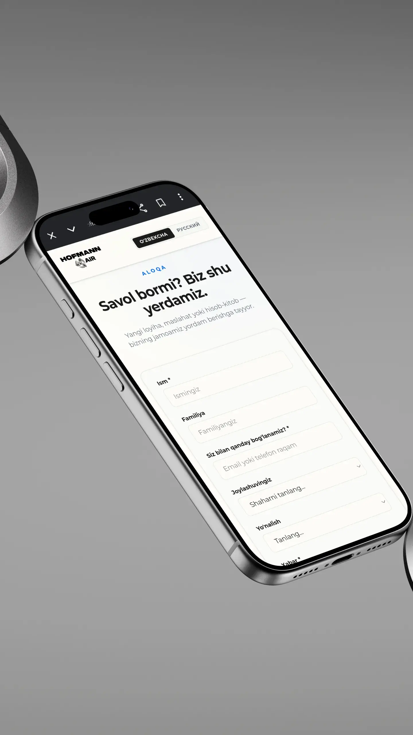 Bilingual contact form of the Hofmann Air website on a phone